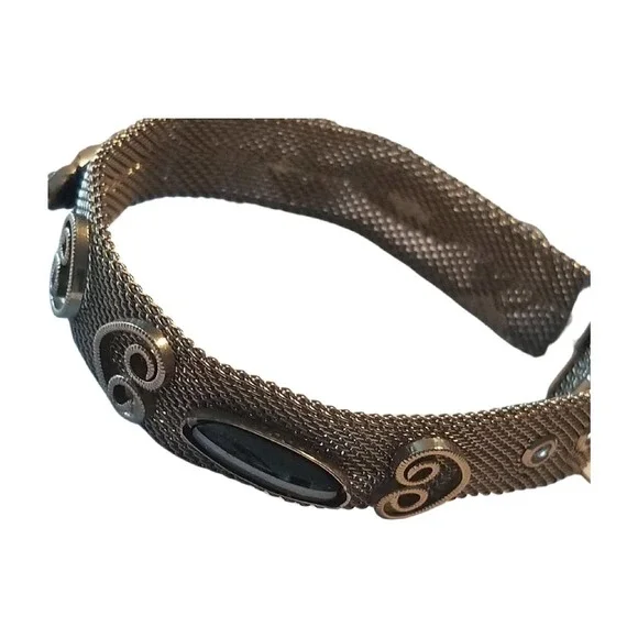 Vintage Mesh Bracelet With Hematite Cabochons - Picture 8 of 10